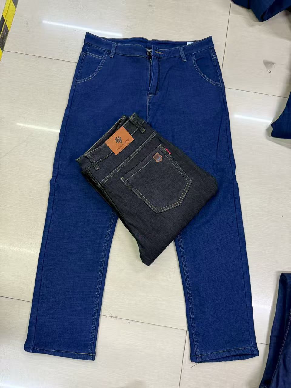 Stock Jeans